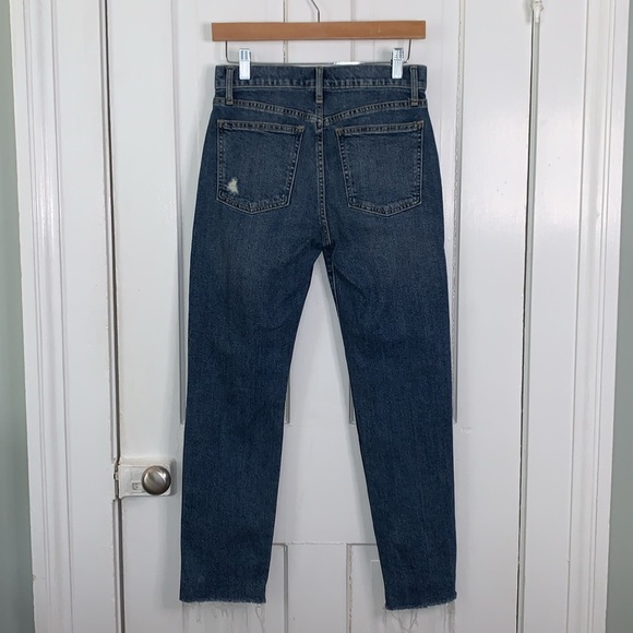 GAP HIGH RISE DESTROYED GIRLFRIEND JEANS - Picture 5 of 10